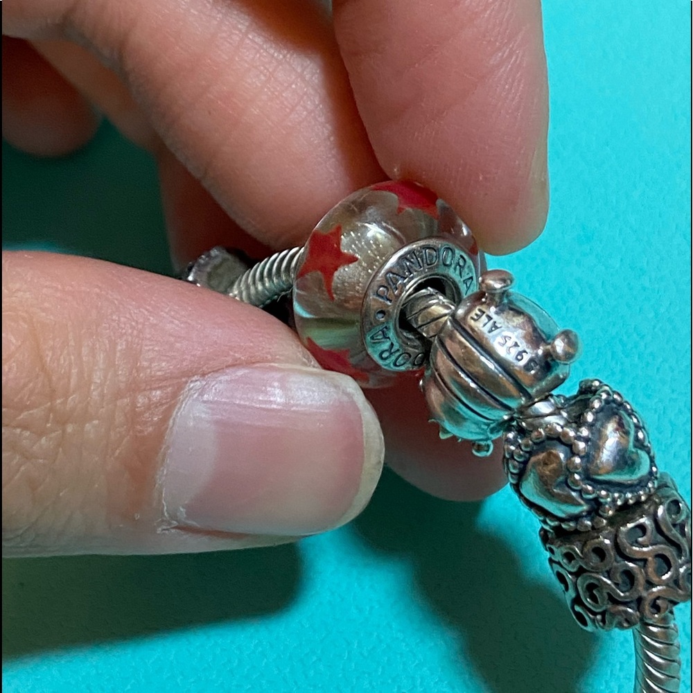 Pandora Bracelet with 6 charms - Picture 9 of 9